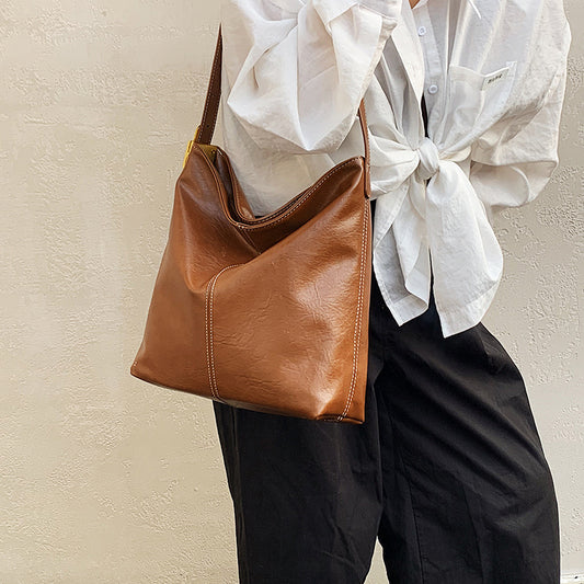 Large-capacity Textured Soft Leather Bag In A Korean-style Single-shoulder Design