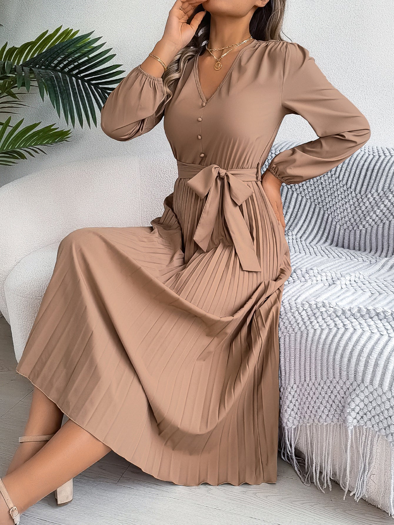 Women's Elegant V-Neck Button Tie-Waist Flared Pleated Maxi Dress