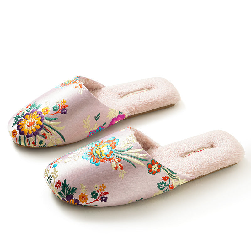 Women's Embroidered Floral Ox-Tendon Sole Plush Slippers