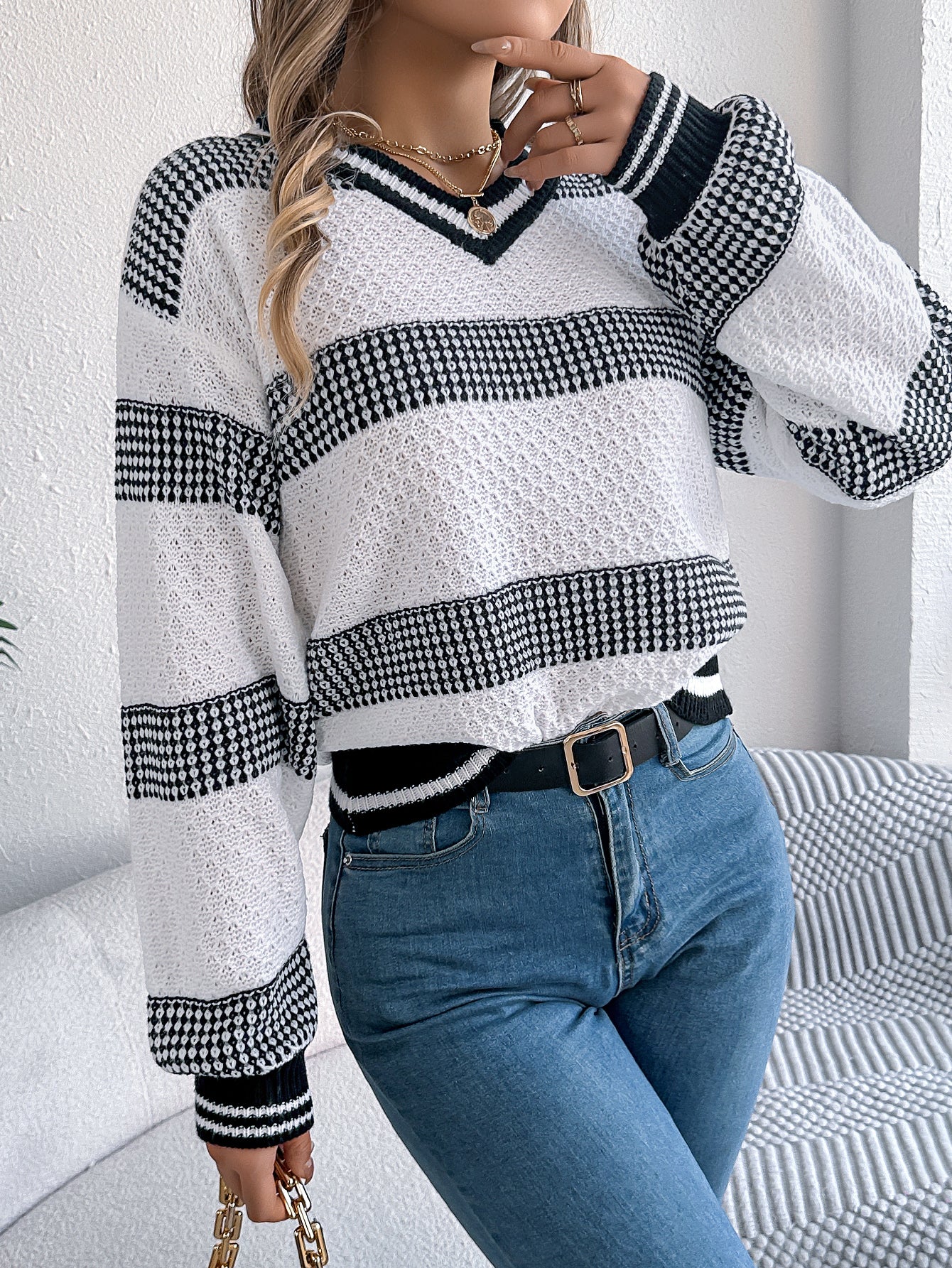 Women V-Neck Color Block Stripe Lantern Sleeve Pullover Sweater