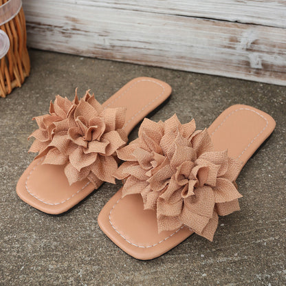 Fashionable Flat Flip-flops Versatile