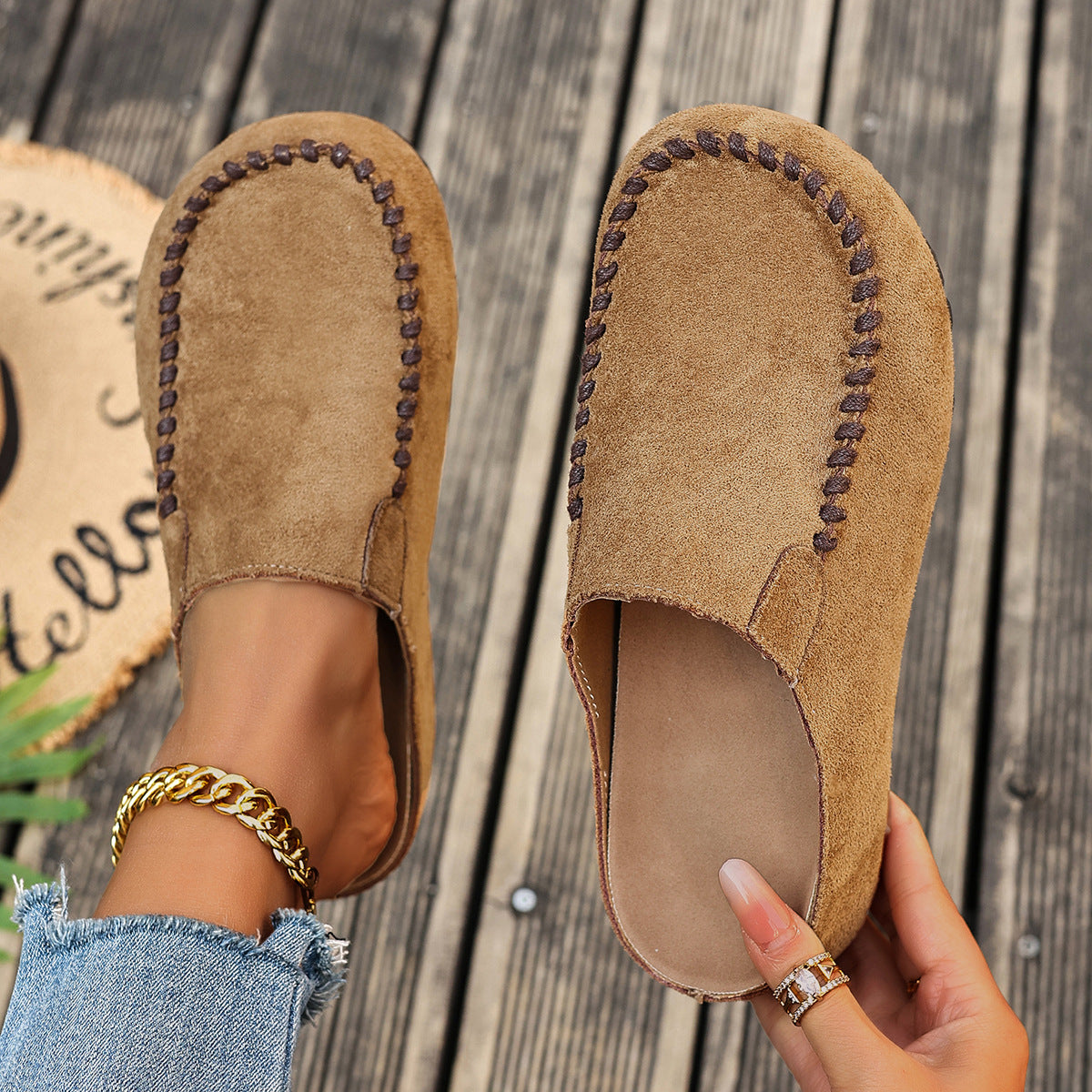 Womens Outdoor Closed-toe Half-slipper With A Thick Sole