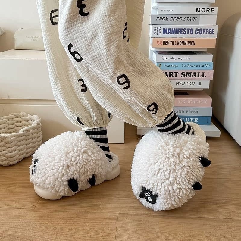 New Women's Winter Cartoon Sheepskin Cotton Slippers For Indoor Wear