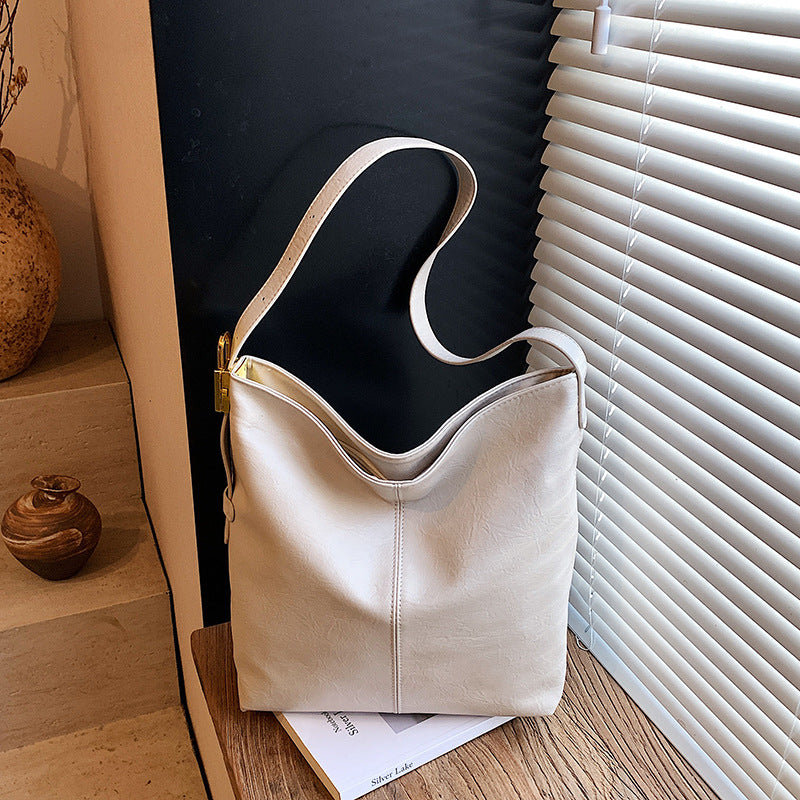 Large-capacity Textured Soft Leather Bag In A Korean-style Single-shoulder Design