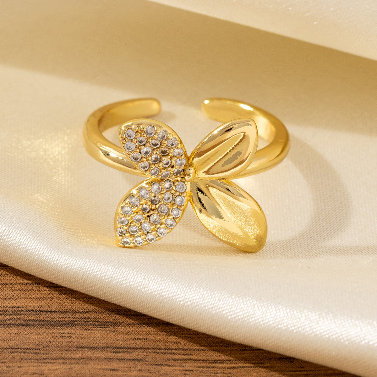 High-end Butterfly-shaped Open Adjustable Ring