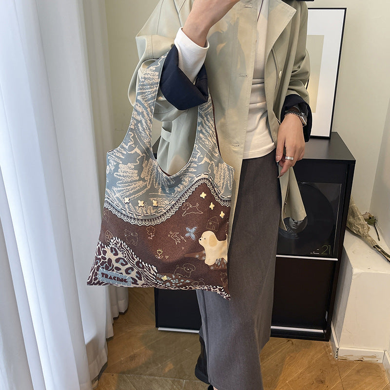 High-Capacity Commuter Bag With A Sleek Leopard Print For Work Or Everyday Use