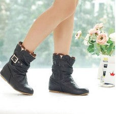 Womens Short Boots With A 3cm Hidden Heel In Plus Sizes